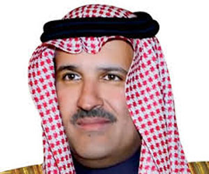   مصر اليوم - أمير المدينة المنورة يفتتح المركز الثقافي والمكتبة العامة