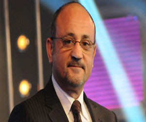   مصر اليوم - عمرو عرفة ينتهي من تصوير 10 حلقات من كان زمان في المحروسة