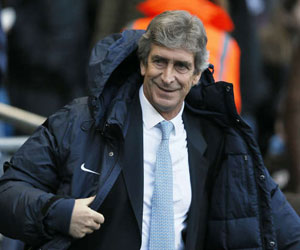   مصر اليوم - بيليغريني يشيد بفوز مانشستر سيتي برباعيته