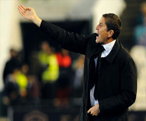   مصر اليوم - كالديرون يخلف خاريدو في تدريب فريق ريال بيتيس