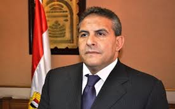   مصر اليوم - حكم قضائي جنح بحبس وزير الرياضة طاهر أبو زيد مستشار