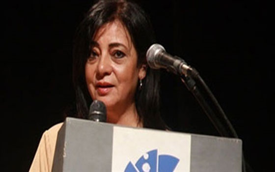   مصر اليوم - وزيرة الاعلام درية شرف الدين  تدشن حملة نساء من أجل نساء