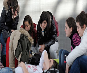   مصر اليوم - مسيرات شعبية للمرأة الأوروبية لدعم حقها فى الإجهاض