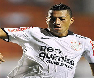   مصر اليوم - نابولي الإيطالي مهتم بالتعاقد مع البرازيلي رالف