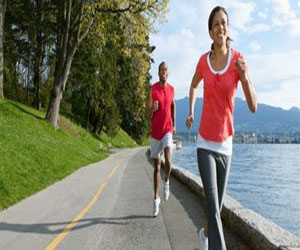   مصر اليوم - الرياضة والتغذية السليمة أهم النصائح لطفل المصاب بالسكر