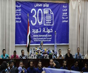   مصر اليوم - تمرّد تُبرِّر صمتها عن بعض التجاوزات بدقّة المرحلة الانتقاليّة