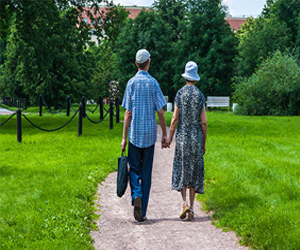   مصر اليوم - الراضون عن نمط حياتهم يشيخون ببطء ونادرًا ما يمرضون