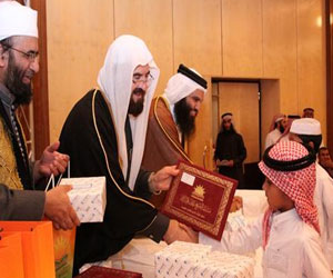   مصر اليوم - 600 فائز بجوائز مسابقة الشيخ غانم بن علي للقرآن