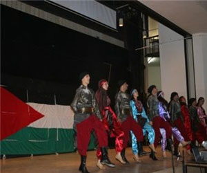   مصر اليوم - تنظيم حفلًا فنيًا خيريًا لدعم مخيم اليرموك في فلسطين