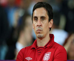   مصر اليوم - غاري نيفيل: ماتا غير مناسب للعب في مانشستر يونايتد