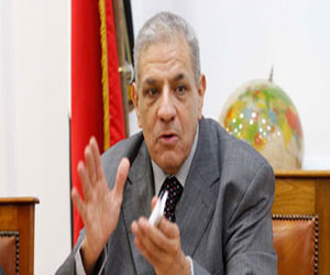   مصر اليوم - وزير الإسكان يتفقد خدمات مياه الشرب بمدينة أوسيم