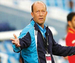   مصر اليوم - كالديرون: كل شيء ممكن مع جماهير ريـال بيتيس