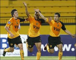   مصر اليوم - فيفا يهدد القادسية: ادفعوا لماريانو أو الانضباط