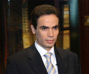   مصر اليوم - المسلماني يعتبر أن الشعب وحده هو المُتحدّث الرسميّ للثورة