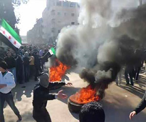   مصر اليوم - القصف مستمر واشتباكات حول مقر اللواء 80 في حلب