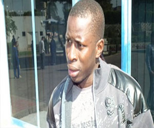   مصر اليوم - الدراويش يعرض 50 ألف دولار على دومينيك مقابل 6 شهور