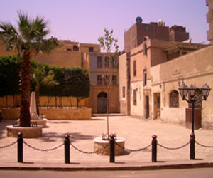   مصر اليوم - بيّت العيّني يُفجر أزمّة بيّن الثقافّة والآثار المصريّة