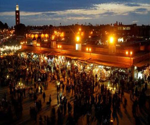   مصر اليوم - أجسام ضوئيّة غريبة تظهر في سماء مراكش المغربيّة