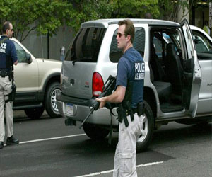   مصر اليوم - اعتقال أميركي مشتبه به نشر صورته على فيسبوك