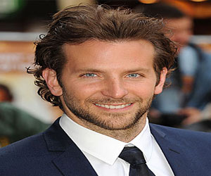   مصر اليوم - برادلي كوبر يعود إلى المسرح في الرجل الفيل