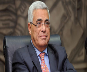   مصر اليوم - السيسي ليس سوبر مان والأعباء لا يستطيع أحد تحمُّلها