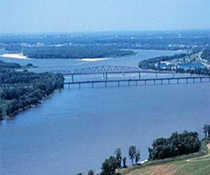   مصر اليوم - كارثة مالية تواجه المنظمات غير الحكومية الخاصة بالمساعدات الإنسانية فى أوروبا