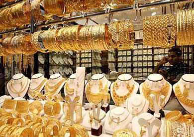   مصر اليوم - الذهب يهبط لأدنى مستوى في أسبوعين