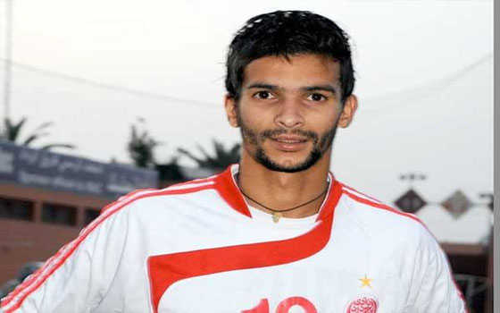   مصر اليوم - الرّجاء المغربيّ يخطِّط لخطف لاعب ثانٍ من غريمه التقليديّ الوداد