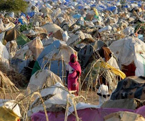  مصر اليوم - السودان يتعهَّد حلَّ قضايا اللاجئين في المعسكرات بسبب صراع دارفور