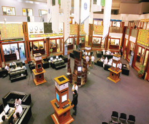   مصر اليوم - قيمة مشتريات الأجانب من الأسهم في سوق دبي ترتفع