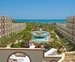 مصر اليوم - محافظُ البحر الأحمّر يفتتحُ فنادق جديّدة في الغردقّة