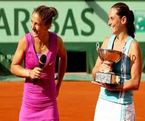   مصر اليوم - إيراني وفينشي تُتوّجان ببطولة أستراليا لزوجي السيدات للمرة الثانية على التوالي