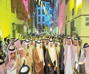   مصر اليوم - 80 ألف زائر لمهرجان جدة التاريخية