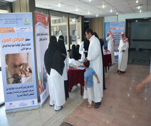   مصر اليوم - أختتام فعاليات مؤتمر الشرق الأوسط لأمراض وجراحات العيون في الإمارات