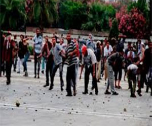 مصر اليوم - اشتباكات بين قوات الأمن و جماعة الإخوان الإرهابية في المنيا