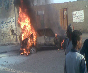 مصر اليوم - الإخوان يشعلون النيران في سيارة ضابط أمن مركزي في دمياط الجديدة