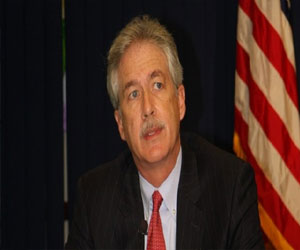   مصر اليوم - نائب وزير الخارجية الأميركي يطالب اليابان بتحسين علاقاتها مع كوريا الجنوبية والصين