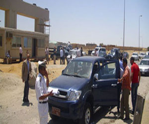   مصر اليوم - الأمن ينشر أكمنة ثابتة ومتحركة بشوارع القاهرة للتأمين