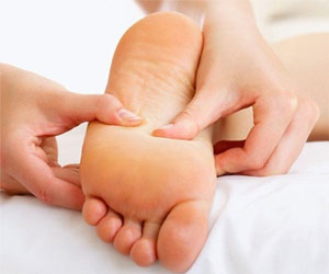 مصر اليوم - تدليك الأقدام صحة و عافية