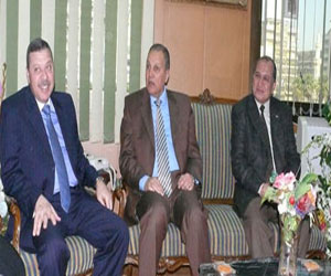   مصر اليوم - رئيس جامعة طنطا يهنئ مدير أمن الغربية بعيد الشرطة