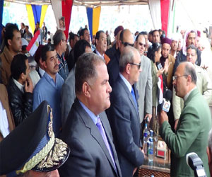   مصر اليوم - قيادات مطروح تشارك الأهالي في الاحتفال بذكرى يناير