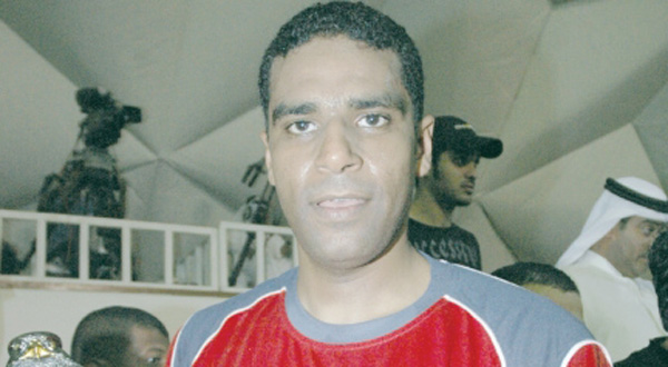   مصر اليوم - حمادة النقيب حارس منتخب مصر لكرة اليد يعلن اعتزاله اللعب الدولي