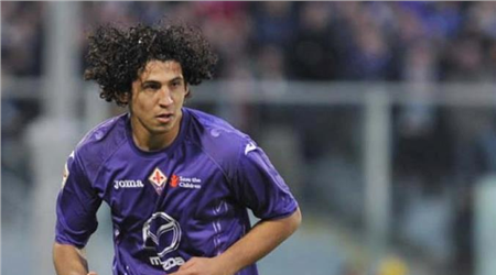   مصر اليوم - الدوري الإيطالي يحتفل بـنيستا المصري