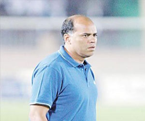   مصر اليوم - هشام يكن ينفي وساطة يونس في تعيينه مدربًا للزمالك