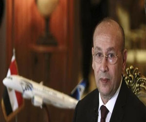   مصر اليوم - فاضل يهنئ العاملين بعيد الطيران المدني المصري