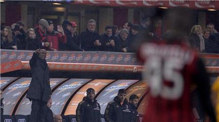   مصر اليوم - سيدورف يبدي سعادته بصفقة إيسيان