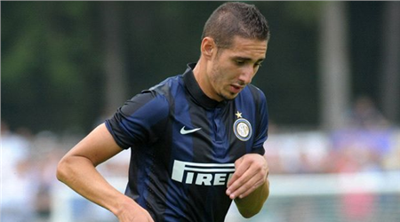   مصر اليوم - الجزائري بلفوضيل يحترف في إنكلترا