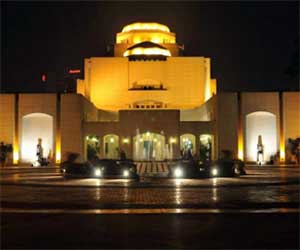 مصر اليوم - هكذا يفعلن جميعًا على مسرّح الأوبرا في القاهرّة