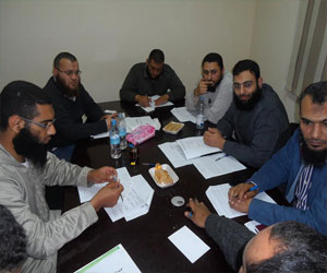   مصر اليوم - حزب النور السلفيّ في دمياط يستعدّ للانتخابات البرلمانيّة