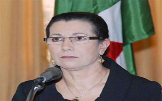   مصر اليوم - لويزة حنون الجزائريَّة الأولى في سباق الرئاسة